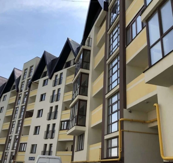 Foto 1. Monoambiente piso, en venta. Kyiv Shevchenkivskyi, Syrets