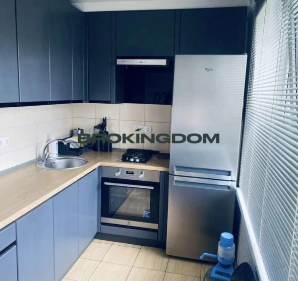 Foto 1. Dos Ambientes piso, en venta. Kyiv Shevchenkivskyi