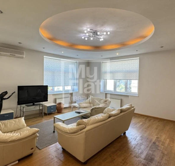 Fotografie 1. Trei Camere apartament, de închiriat. Kyiv Shevchenkivskyi