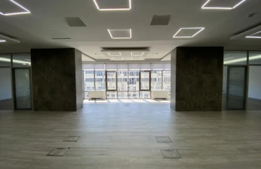 Foto Comercial, para alquilar. Kyiv Holosiivskyi