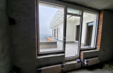 Фото Многокомнатная квартира, продажа. Киев Дарницкий