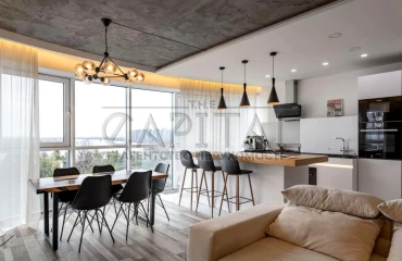 Fotografie Patru Camere apartament, de vânzare. Kyiv Darnytskyi