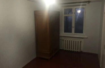 Foto Tres Ambientes piso, para alquilar. Poltava Shevchenkivskyi