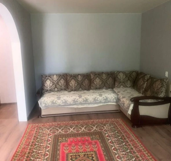 Foto 1. Dos Ambientes piso, para alquilar. Poltava