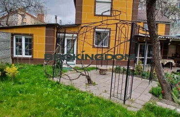 Foto Casa, en venta. Kyiv Shevchenkivskyi