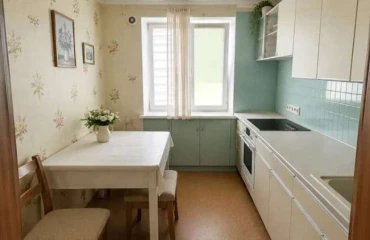 Foto Dos Ambientes piso, en venta. Odesa Небесной Сотни  (Маршала Жукова)