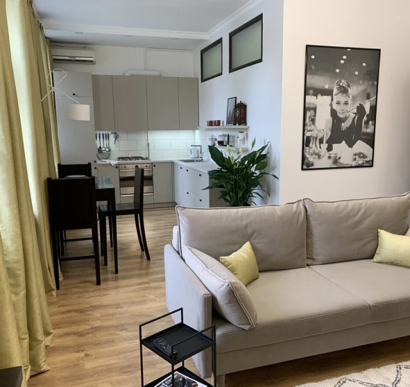 Foto 1. Dos Ambientes piso, para alquilar. Kyiv Шевченковский район, Universytet