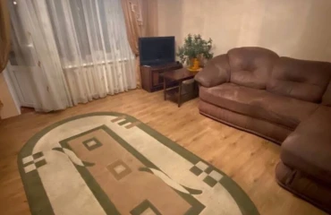 Photo Three-Room flat, to rent. Poltava Киевский