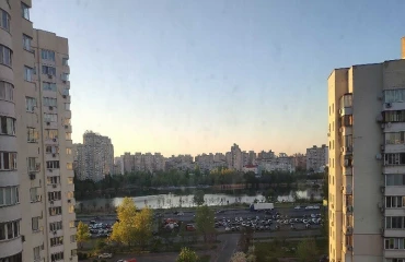 Photo Four-Room flat, for sale. Kyiv Дарницкий район, Kharkivska
