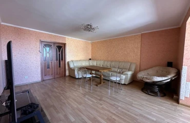 Photo Three-Room flat, for sale. Kyiv Дарницкий район, Kharkivska