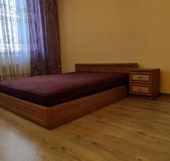 Foto 1. Dos Ambientes piso, para alquilar. Kyiv Дарницкий