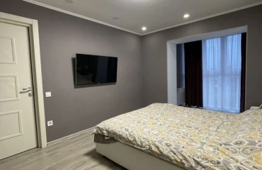 Foto Cuatro Ambientes piso, en venta. Poltava Киевский