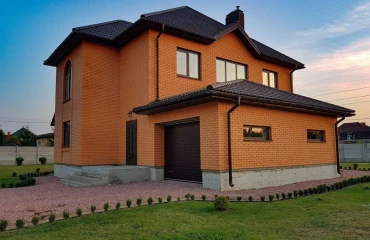Photo House, for sale. Novi Petrivtsi