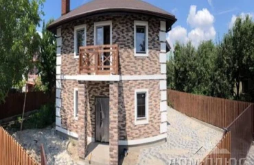 Photo House, for sale. Kyiv Дарницкий