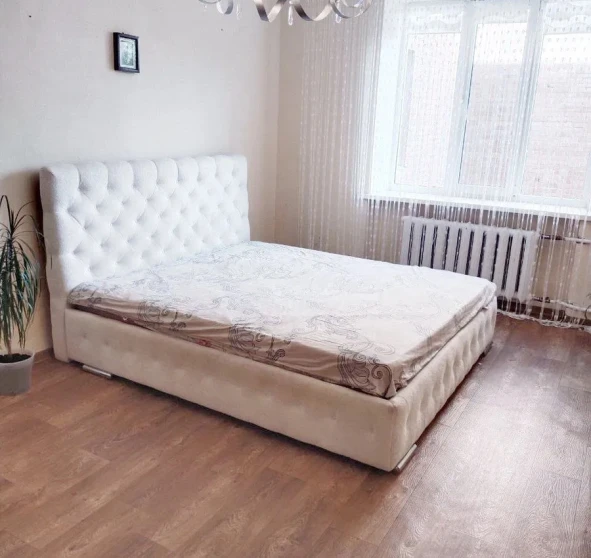Foto 1. Dos Ambientes piso, en venta. Poltava