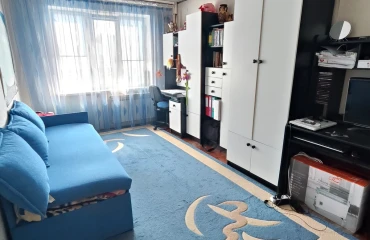 Fotografie Trei Camere apartament, de vânzare. Kyiv Голосеевский, Holosiivska