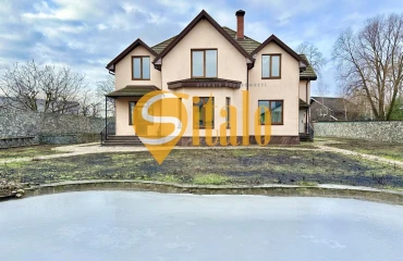 Photo House, for sale. Kyiv Дарницкий