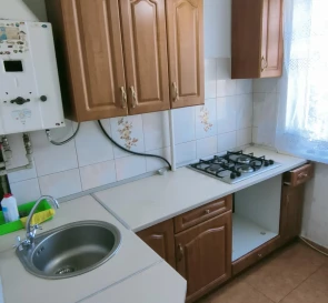 Fotografie 3. Două Camere apartament, de închiriat. Cherkasy Пл. 700 летия