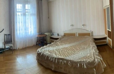 Фото Трикімнатна квартира, продаж. Полтава Шевченковский (Октябрьский)