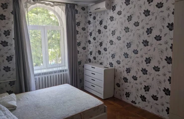Zdjęcie Trzypokojowe mieszkanie, na sprzedaż. Poltava Шевченковский (Октябрьский)