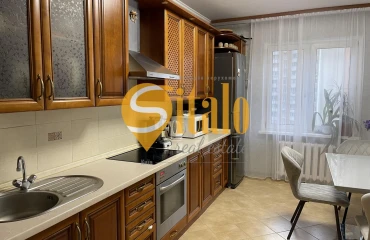 Fotografie Trei Camere apartament, de vânzare. Kyiv Дарницкий