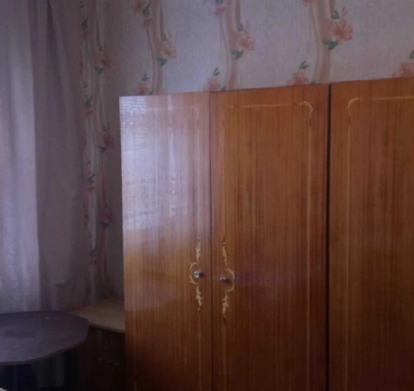 Foto 1. Tres Ambientes piso, en venta. Kyiv Дарницкий район, Kharkivska