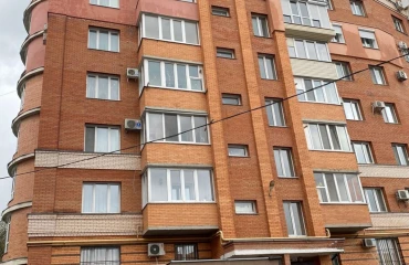Фото Трикімнатна квартира, продаж. Полтава Шевченковский (Октябрьский)