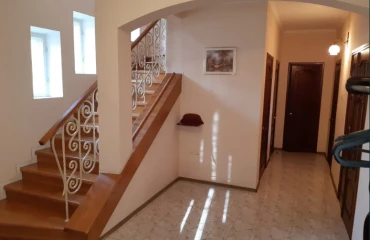 Fotografie Casă, de închiriat. Poltava