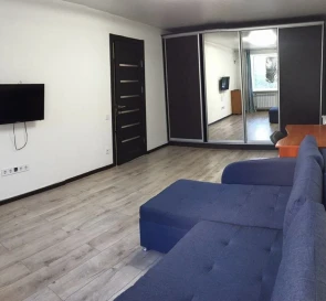 Foto 2. Tres Ambientes piso, para alquilar. Odesa Приморский