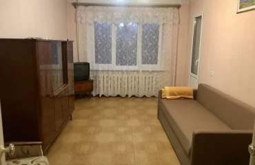 Photo Three-Room flat, to rent. Poltava Шевченковский (Октябрьский)