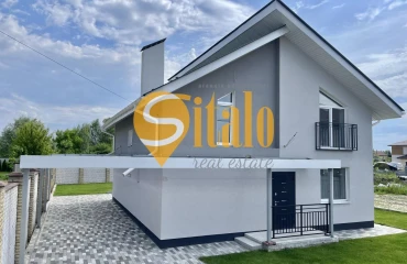 Photo House, for sale. Kyiv Дарницкий