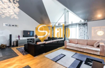 Photo House, to rent. Kyiv Дарницкий