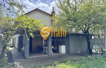 Foto Casa, en venta. Kyiv Дарницкий