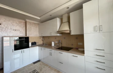 Foto Monoambiente piso, en venta. Kyiv Дарницкий