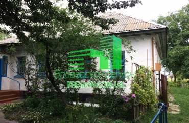 Photo House, for sale. Kniazhychi