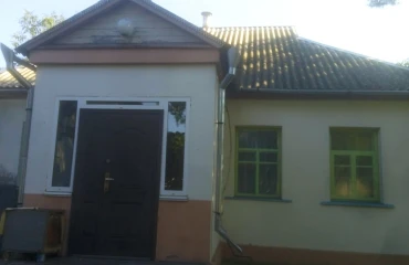 Photo House, for sale. Morozivka