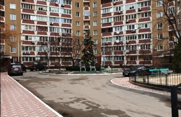 Fotografie Trei Camere apartament, de vânzare. Kyiv Дарницкий район, Kharkivska