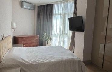 Photo Three-Room flat, for sale. Kyiv Шевченковский, Lukianivska
