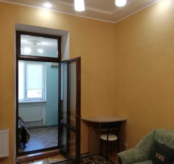 Fotografie 1. Garsonieră apartament, de vânzare. Poltava Шевченковский (Октябрьский)