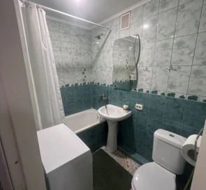 Foto 5. Tres Ambientes piso, para alquilar. Poltava Подольский