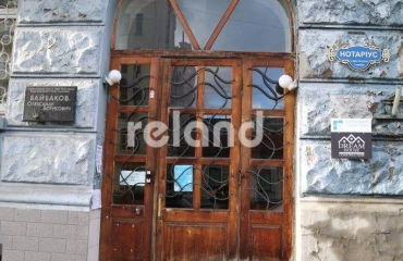 Zdjęcie Komercyjna, na sprzedaż. Kyiv Печерский