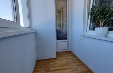 Zdjęcie Trzypokojowe mieszkanie, na sprzedaż. Poltava Киевский