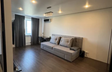 Foto Monoambiente piso, en venta. Kyiv Голосеевский