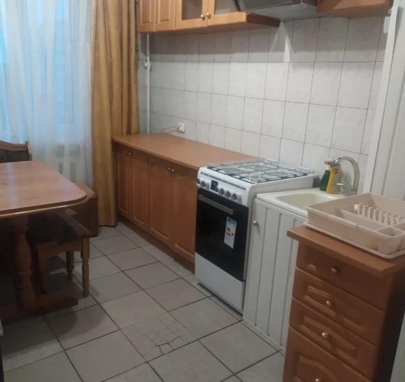 Fotografie 1. Trei Camere apartament, de închiriat. Poltava Шевченковский (Октябрьский)