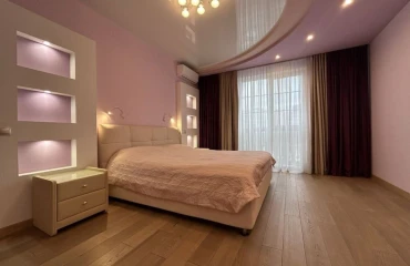 Foto Dos Ambientes piso, en venta. Kyiv Голосеевский, Iprodrom