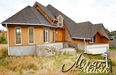 Photo House, for sale. Zaporizhzhia Бородинский
