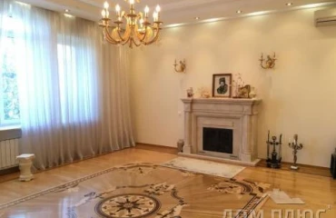 Photo House, for sale. Kyiv Соломенский