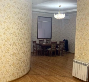 Foto 3. Tres Ambientes piso, para alquilar. Odesa Приморский