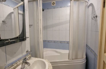 Фото Трикімнатна квартира, продаж. Житомир Центр