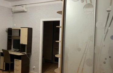 Foto Dos Ambientes piso, en venta. Kyiv Соломенский, Shuliavska